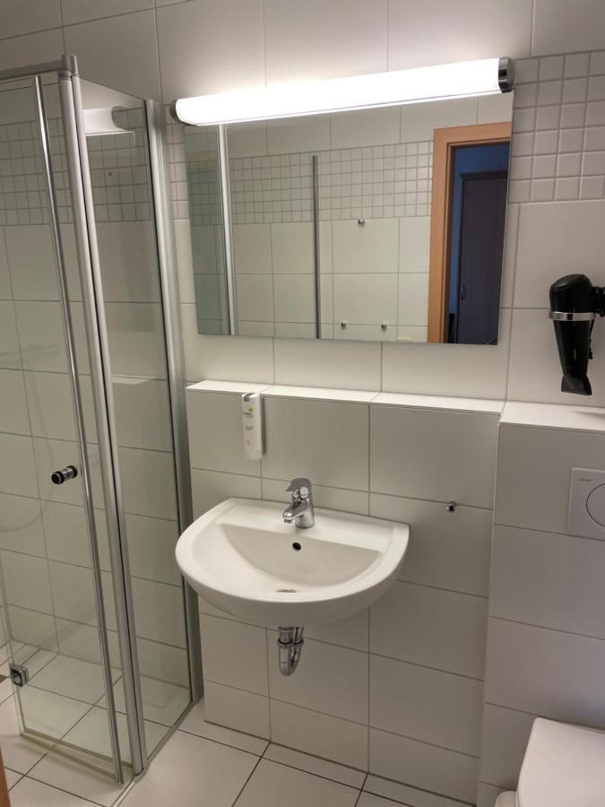 Gaestehaus Scharfe Kurve Lutzow ภายนอก รูปภาพ