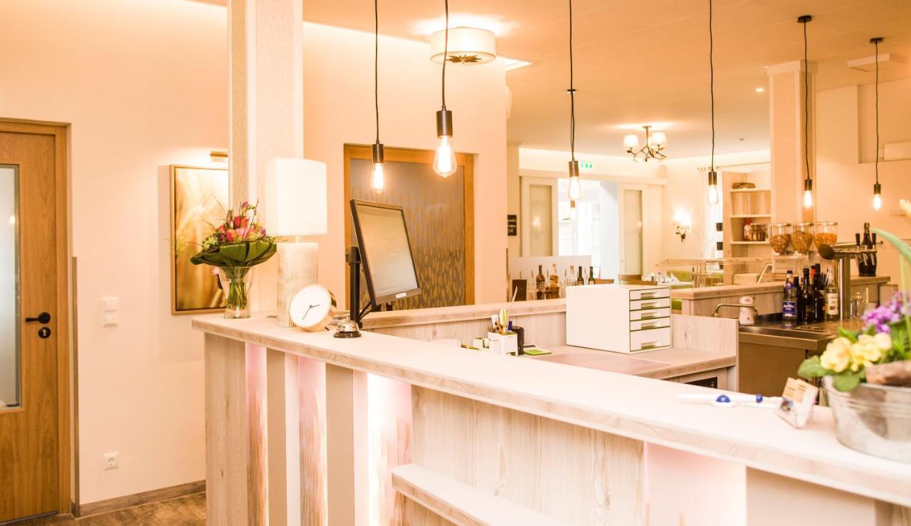 Gaestehaus Scharfe Kurve Lutzow ภายนอก รูปภาพ