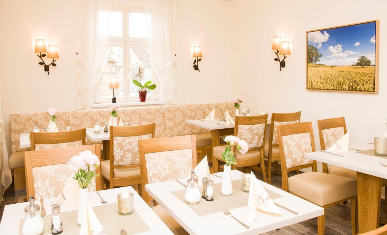 Gaestehaus Scharfe Kurve Lutzow ภายนอก รูปภาพ